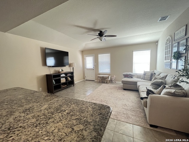 8919 Bowen Br Property Photo 4