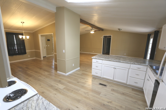 76 & 76b Post Oak Property Photo 7