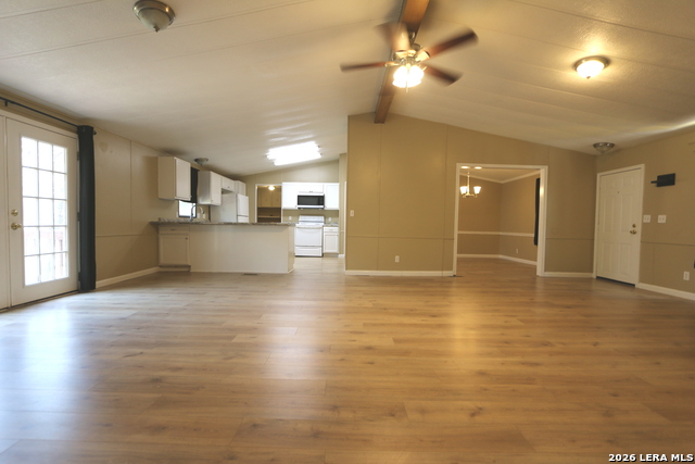 76 & 76b Post Oak Property Photo 12