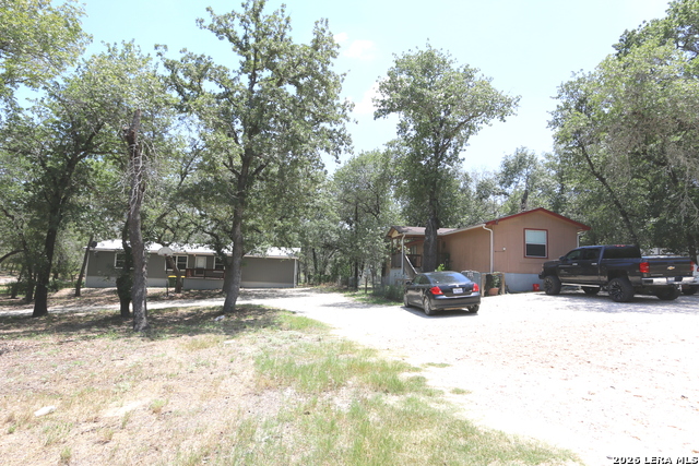 76 & 76b Post Oak Property Photo 27