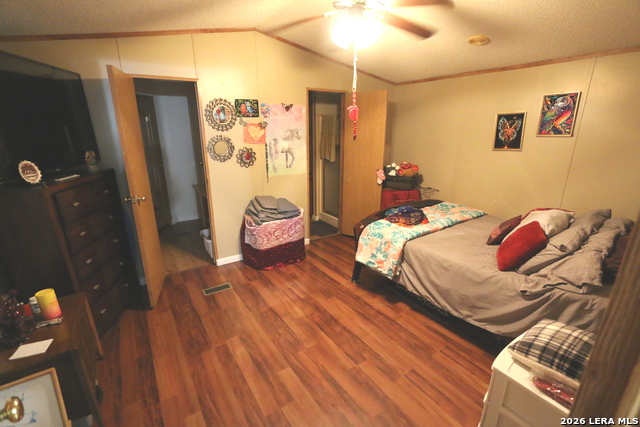 76 & 76b Post Oak Property Photo 42