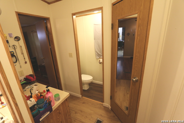 76 & 76b Post Oak Property Photo 44