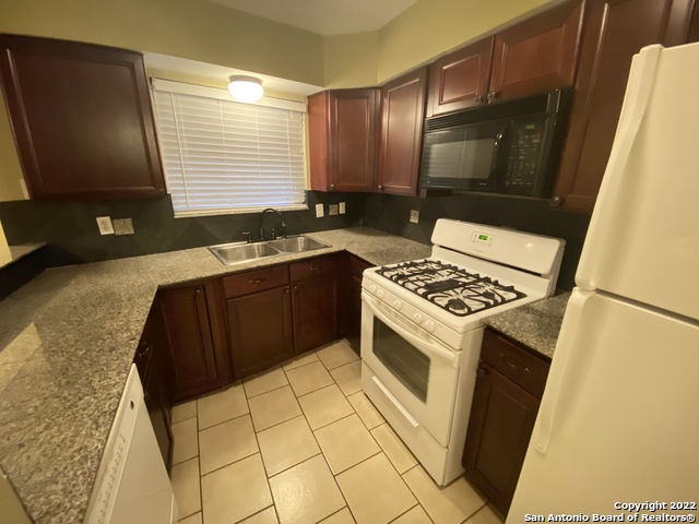 211 Natalen Ave Property Photo 3