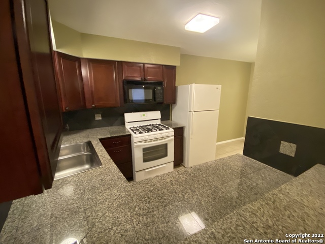 211 Natalen Ave Property Photo 4