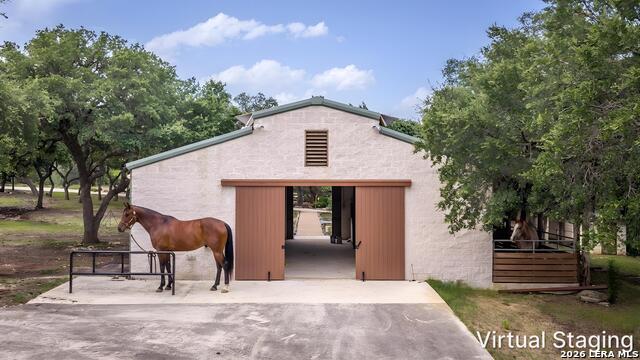 5261 W Ammann Rd Property Photo 6