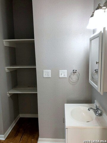 102 Bailey Ave Property Photo 28
