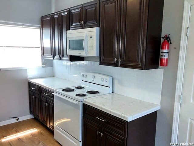 102 Bailey Ave Property Photo 31