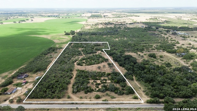 980 Mann Rd 02