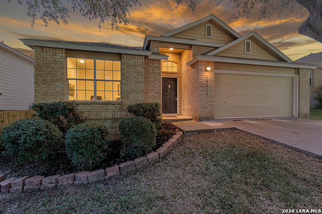 10218 CHUCK WAGON CT