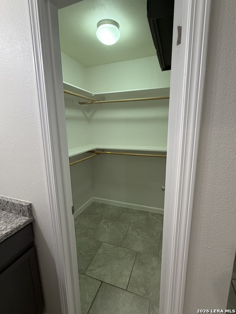 9207 Cliff Way Property Photo 11