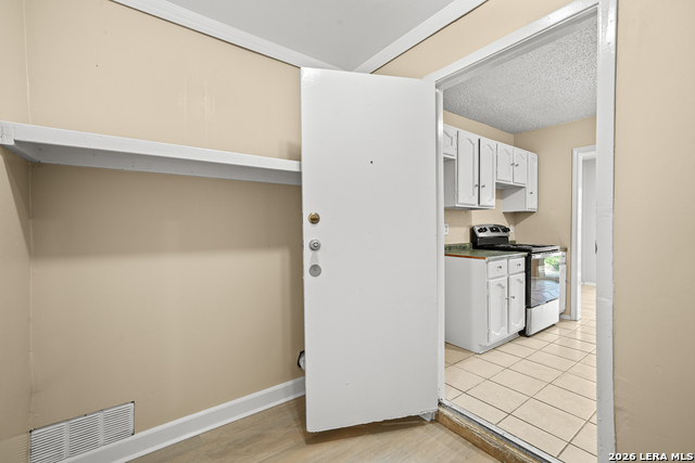 5019 Stockman Property Photo 12