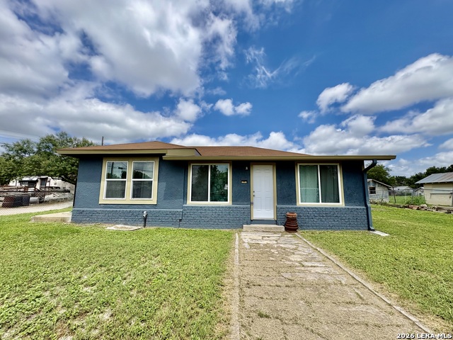 103 S Sweeney Property Photo 1