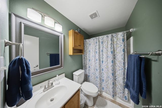 7513 Carriage Pass Property Photo 12
