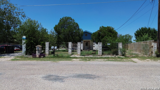 2593 Eidson Rd Property Photo 1