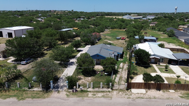 2593 Eidson Rd Property Photo 3