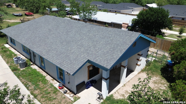 2593 Eidson Rd Property Photo 5
