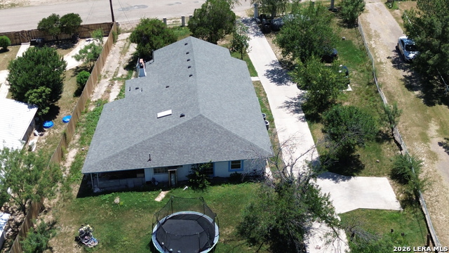 2593 Eidson Rd Property Photo 6