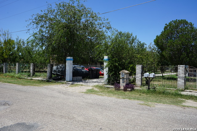 2593 Eidson Rd Property Photo 13