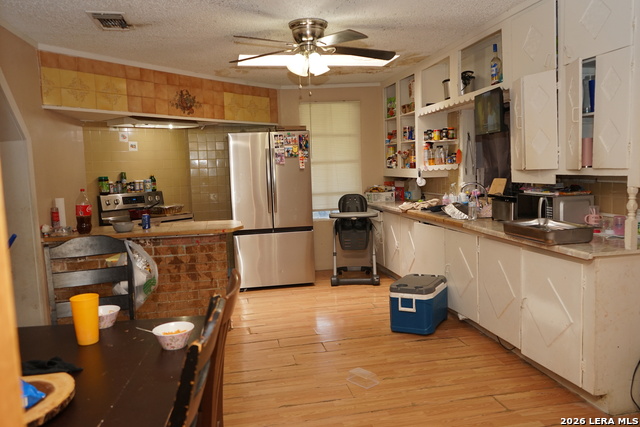 2593 Eidson Rd Property Photo 21