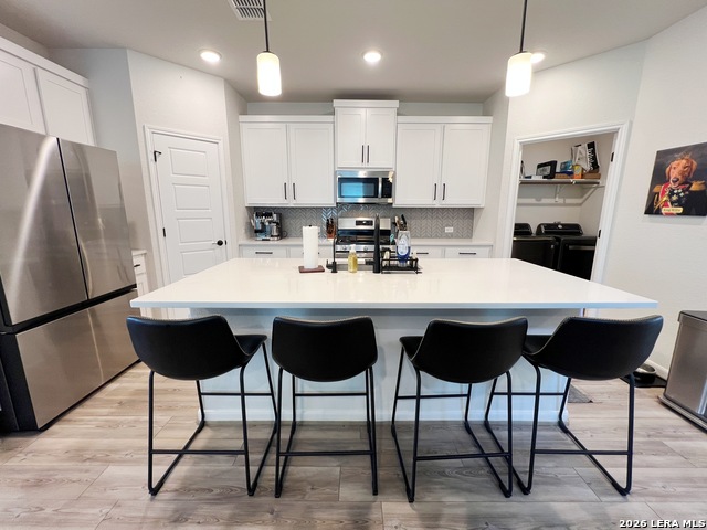 8347 Sunrise Gln Property Photo 8