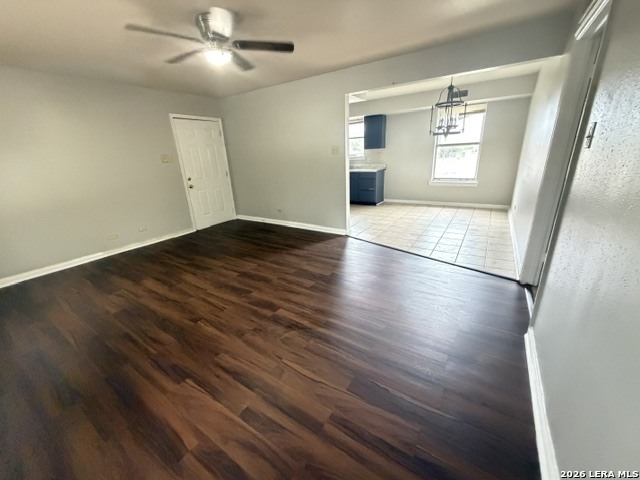 313 Calgary Ave Property Photo 4