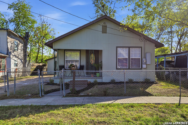 2714 Tampico St Property Photo 2