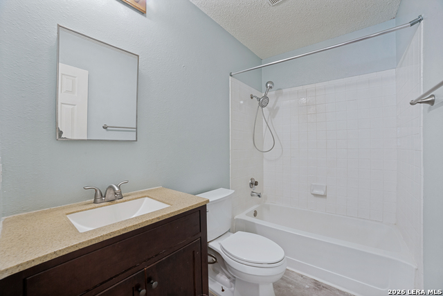 2619 Jade Hill Property Photo 16
