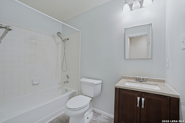 2619 Jade Hill Property Photo 18