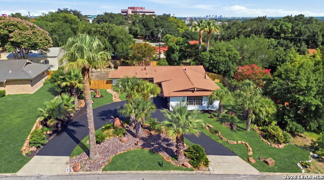 6818 Moss Oak Dr Property Photo 1