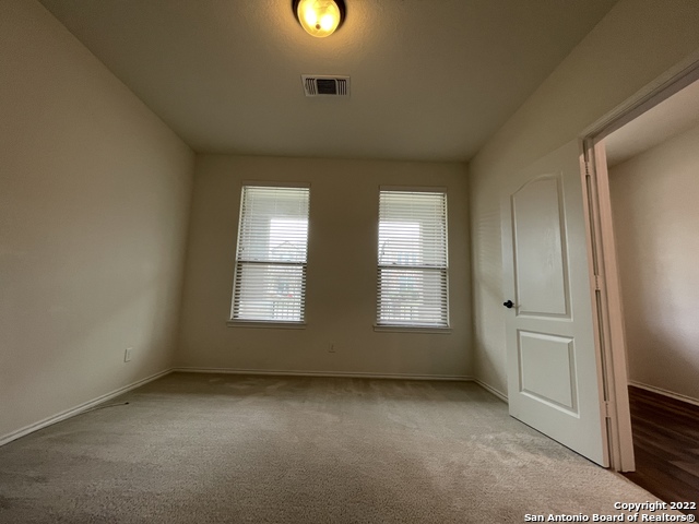 20228 Jove Oak Property Photo 5