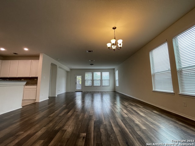 20228 Jove Oak Property Photo 7