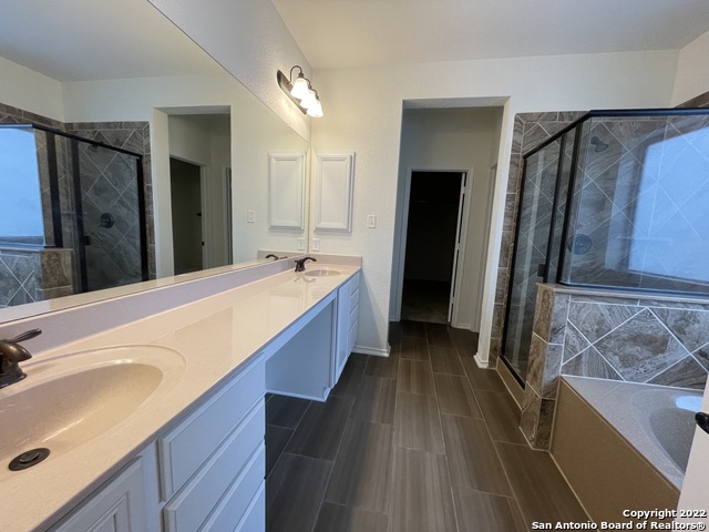 20228 Jove Oak Property Photo 17