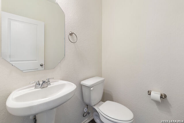 12603 Antilia Property Photo 4