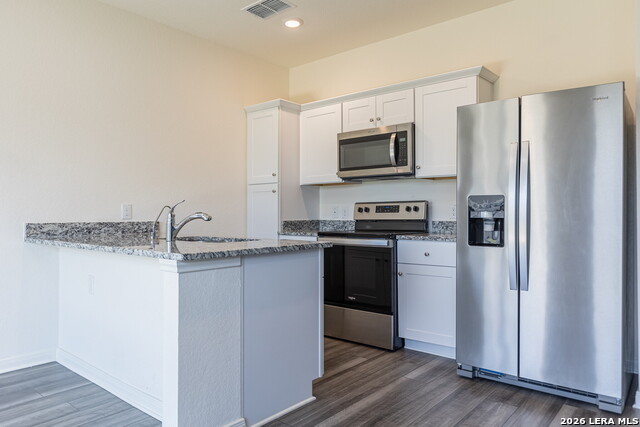 14706 Maple Ter Property Photo 5