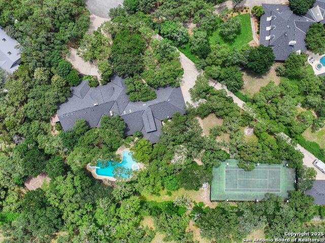 5 Ashin Way Property Photo 1