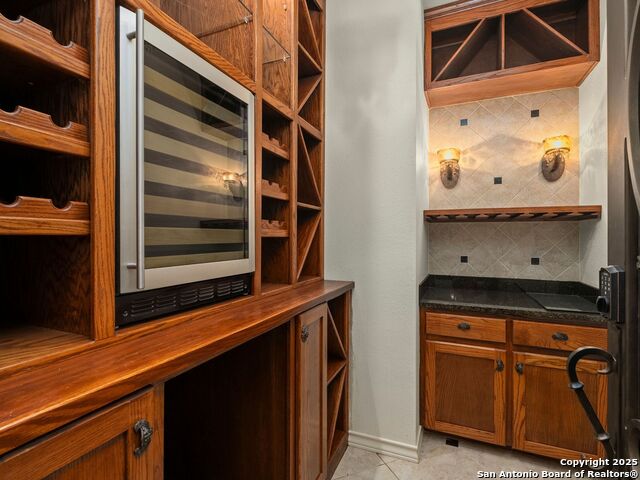 5 Ashin Way Property Photo 14