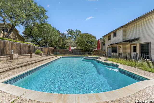 15222 Oak Spring St Property Photo 1