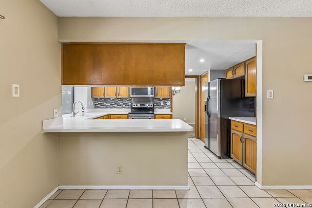 15222 Oak Spring St Property Photo 18