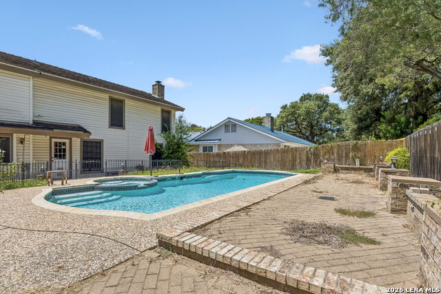 15222 Oak Spring St Property Photo 44