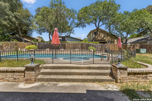 15222 Oak Spring St Property Photo 48