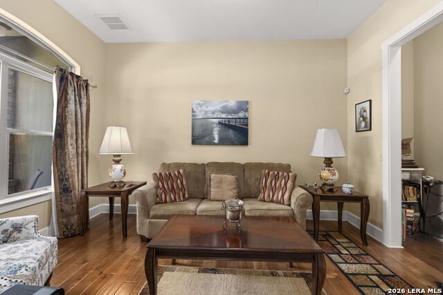 1070 Kings Ranch Property Photo 5