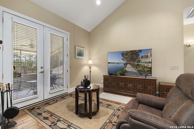 1070 Kings Ranch Property Photo 15