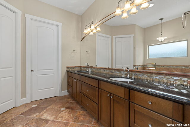 1070 Kings Ranch Property Photo 26