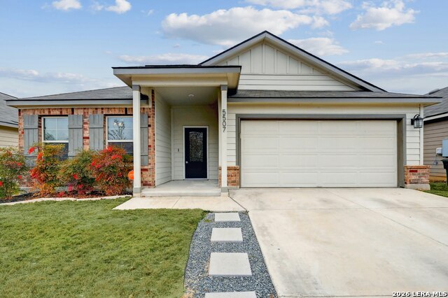 5507 Pearl Valley Property Photo 1