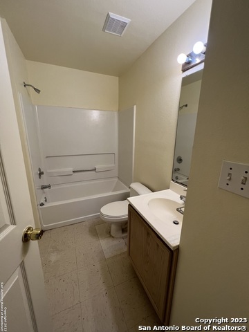 934 Arbor Pl Property Photo 9