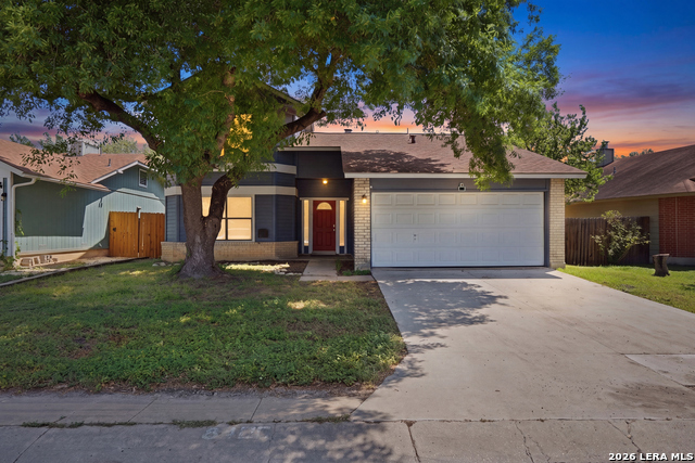8426 Maple Ridge Dr Property Photo 1