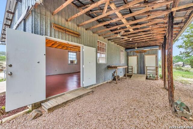123 Rocky Rd Property Photo 8