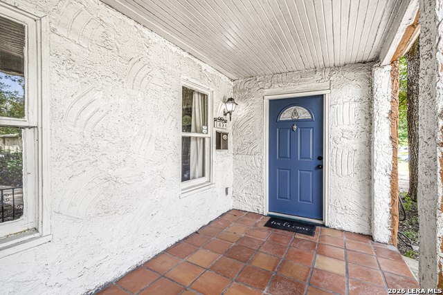 1434 Hicks Ave Property Photo 3
