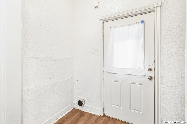 1434 Hicks Ave Property Photo 12