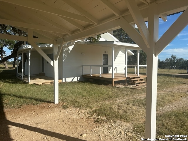373 Pine Tree Rd Property Photo 5